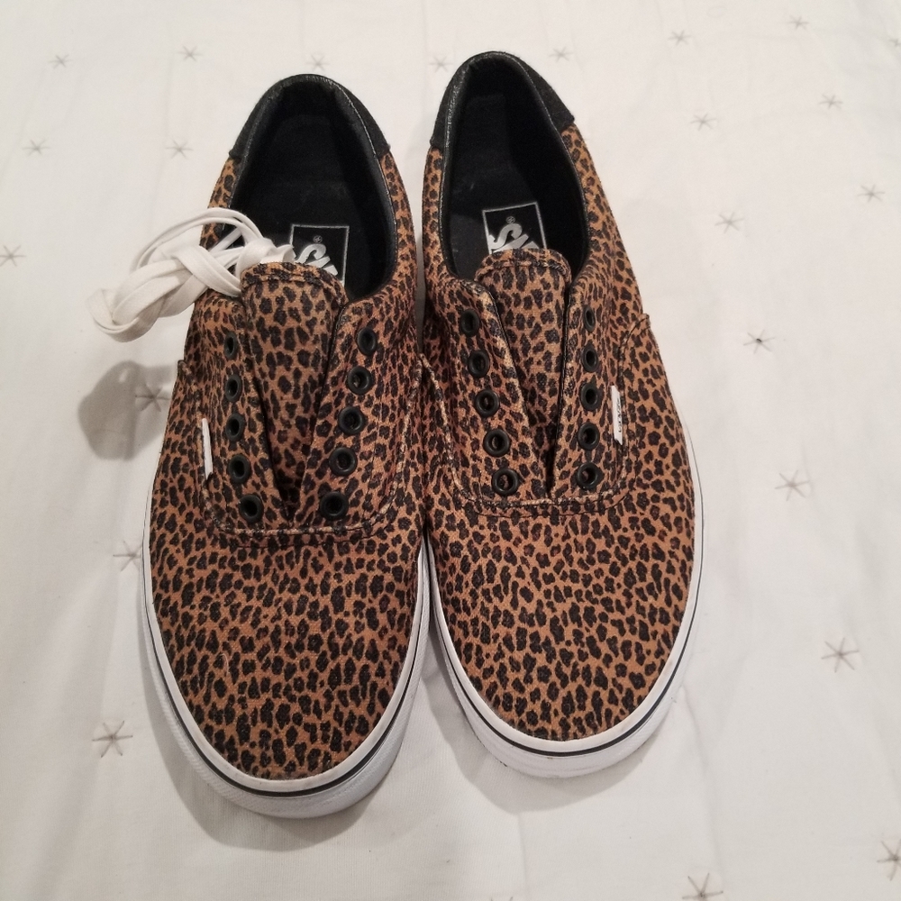 NWOB Cheetah print Vans